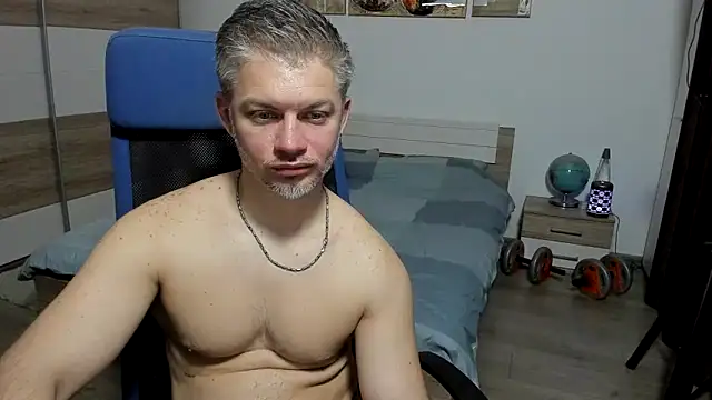 RobbyShawz Chat XXX in diretta