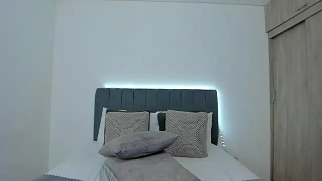 im_sarah34 Obrolan Langsung XXX