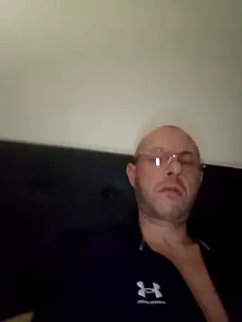 Guitccch Webcam Show