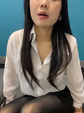 ZHJKS9988 Live XXX-Chat