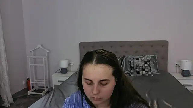 Pertunjukan Kamera Web MikaFoxy