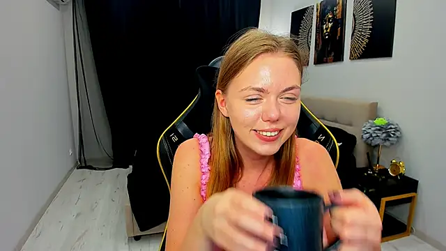 Chat XXX ao vivo de Strawberrye