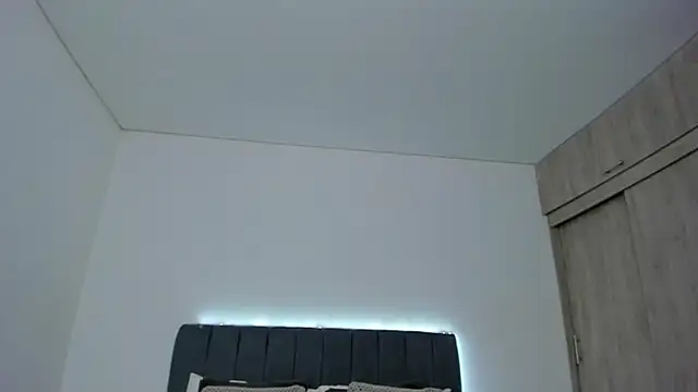 im_sarah34 Live XXX-chat