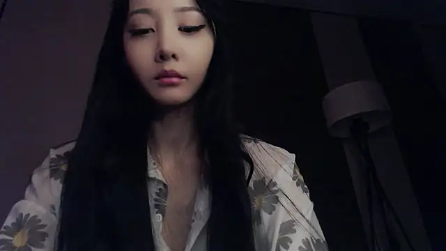 Fudzik0 Chat XXX in diretta