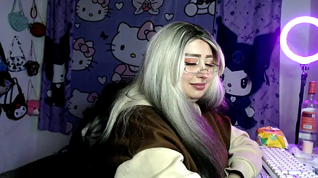 lussyevans24's Live XXX Chat