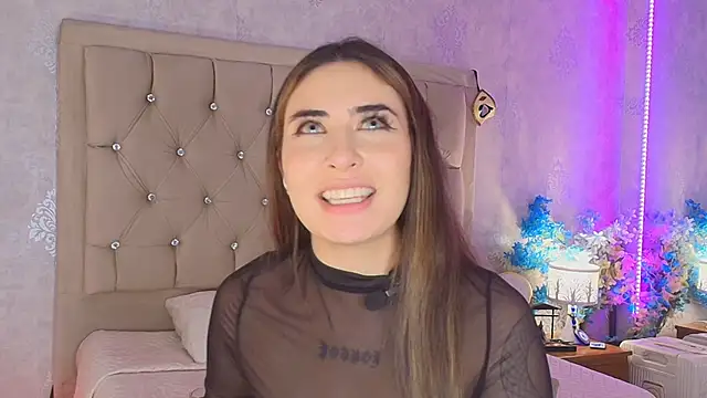 nini_love01のライブXXXチャット