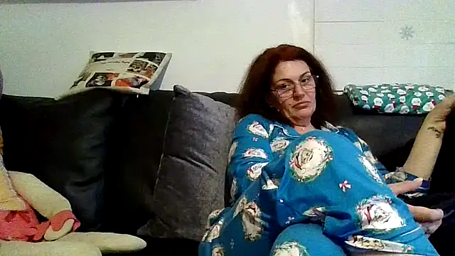 RubyyRosee 라이브 XXX 채팅