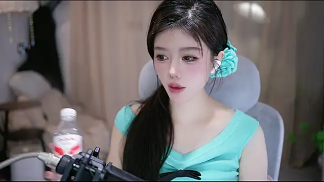 Cecily: онлайн-секс-чат