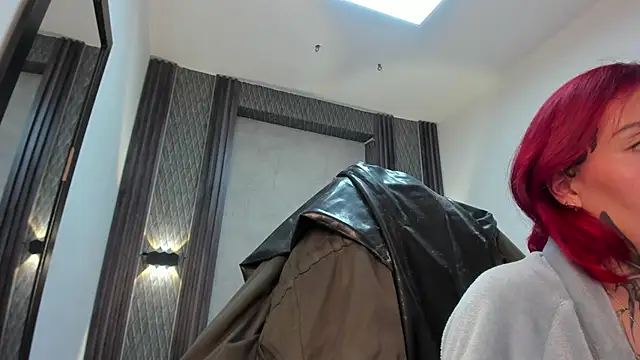 selene_red_'s Live XXX Chat