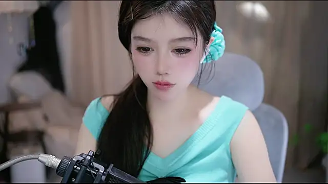 Cecily Chat XXX in diretta