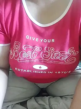 TamilDreamgirl08's Live XXX Chat