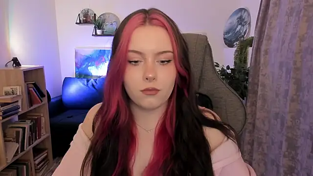 CoraMiel's Live XXX Chat