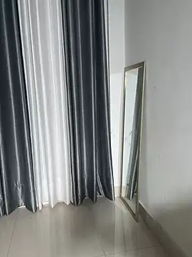 Aashika-KaurのライブXXXチャット