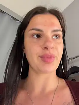 Pokazy przed kamerką – MiraReach