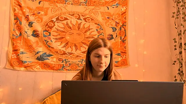 دردشة AliceCUNTach الجنسية المباشرة