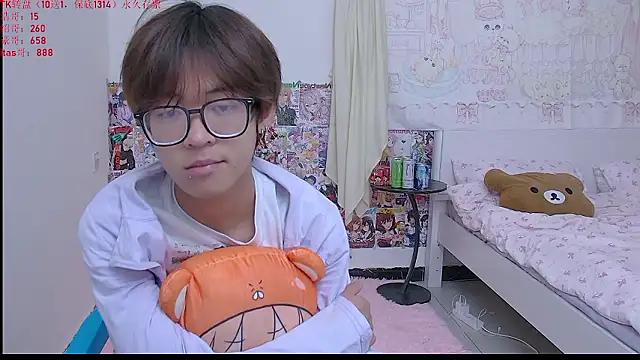 Webkamerová show buding-001