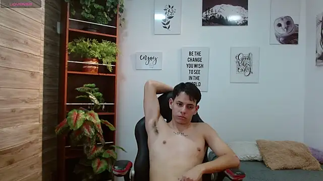 RoaSexi25 Pertunjukan Webcam