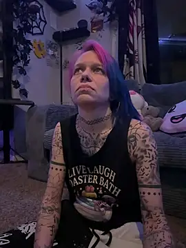 Toxii-: онлайн-секс-чат