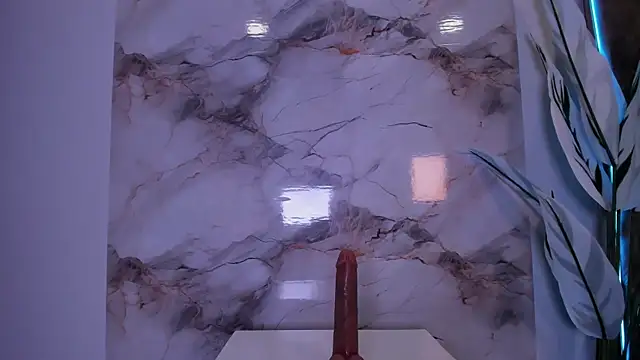 Calyselen's Live XXX Chat