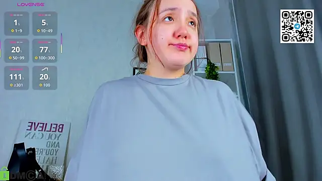 Czat XXX na żywo – Fera1_Berry