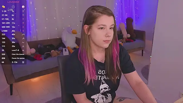 Mira_Falls' Live XXX Chat