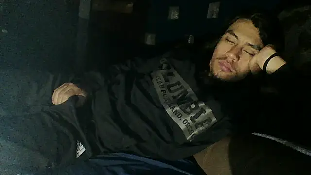 AlexAlejandro13のウェブカメラショー