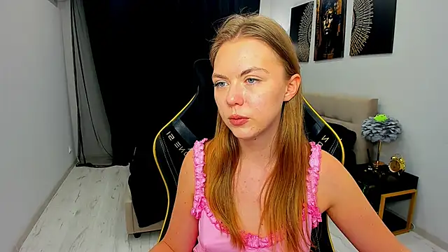 Chat XXX en directo de Strawberrye