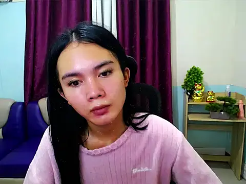 devine_goddess 即時 XXX 聊天