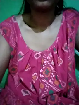 Nimisha-Basu élő XXX-chatje