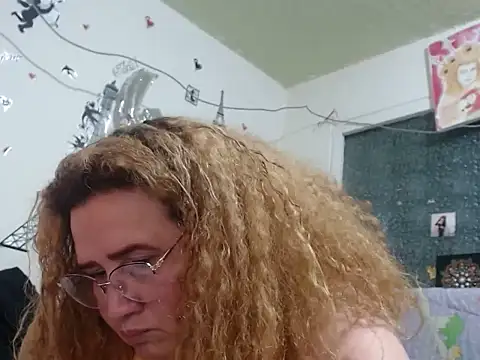 Chat XXX en directo de Perla1981--