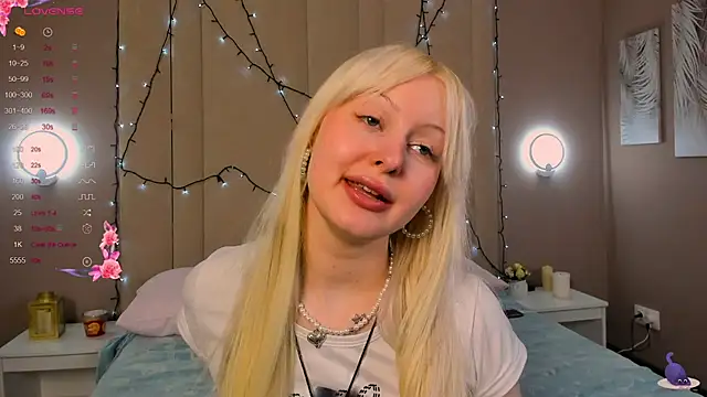 Chat +18 de AdeleSilvy ao vivo