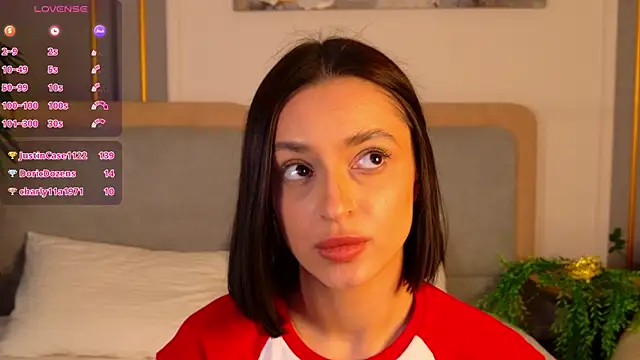 AdoraCortes live XXX chat