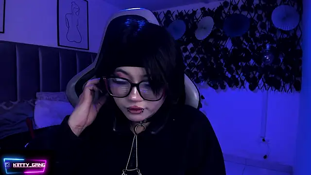 Kitty_Gang – Live XXX-chat