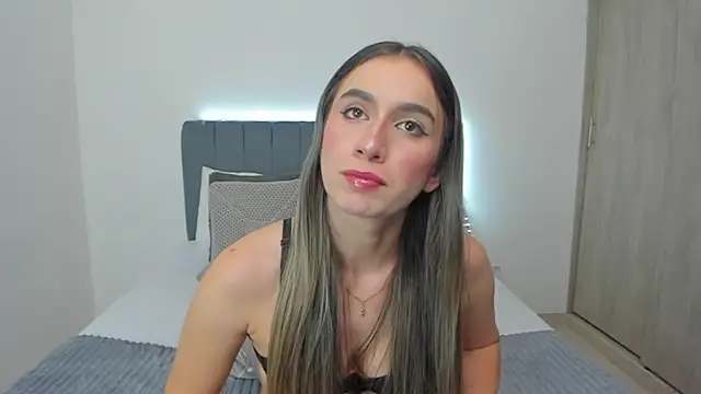 im_sarah34 Live XXX-chat