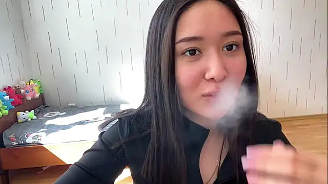 Chat XXX ao vivo de YourMiIa