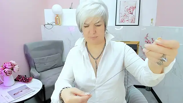 CarmenSoftのライブXXXチャット