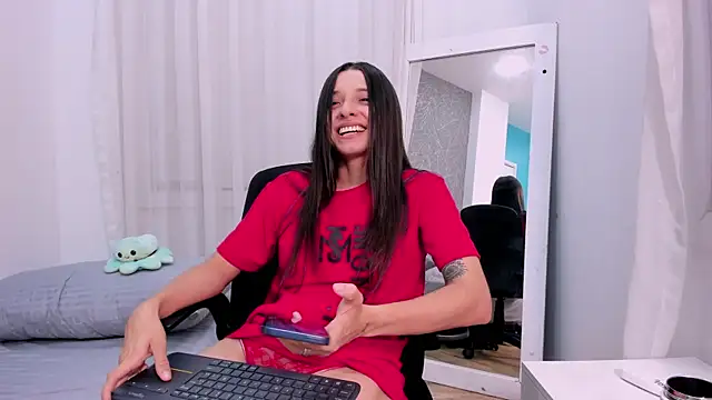 ViictoriiaSaenz live XXX chat