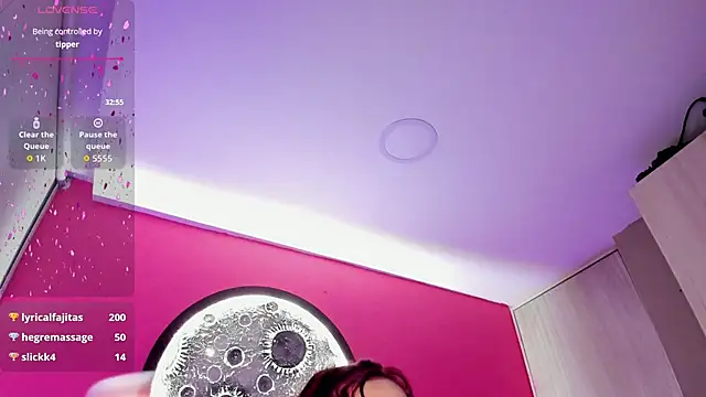 Chat XXX Live lena_rousseau