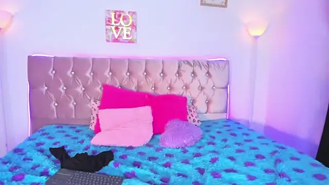 Lushy_sweet 网络视讯表演