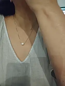 NakedMILFx – Naživo XXX chat