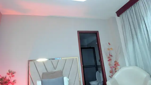 دردشة Zamira_Taylor الجنسية المباشرة