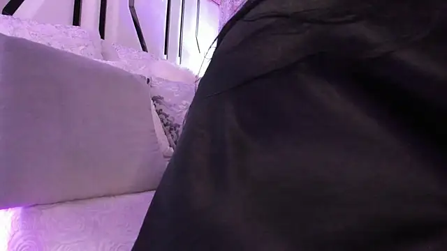 Chat XXX Live _valeria___