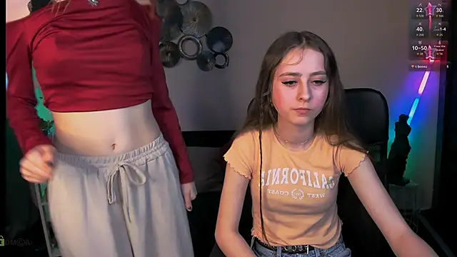 Chat +18 de rebecca_smile ao vivo