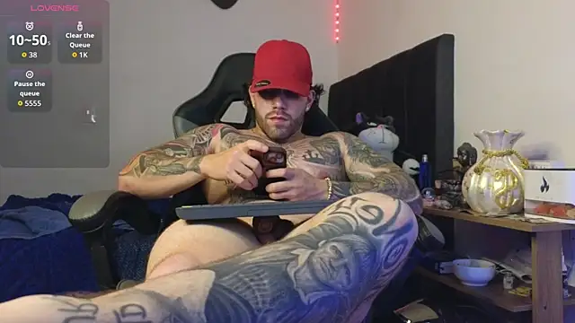 Ades_Lowe: απευθείας συνομιλία ΧΧΧ