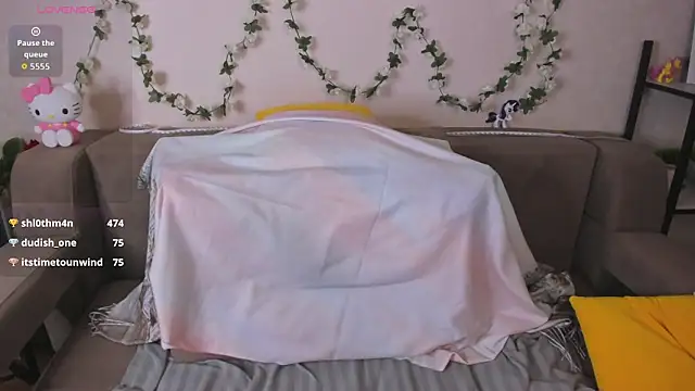 Chatroom XXX en direct de Lori_Bllossom