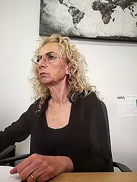 clarabell4 Live XXX-chat