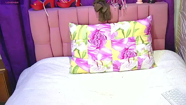 Alaia_Boobs – Live XXX-chat