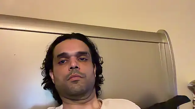 KungFuPanda001: διαδικτυακό σόου στην κάμερα