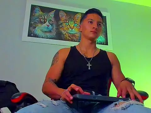 XXX chat uživo modela Dominus_Alpha