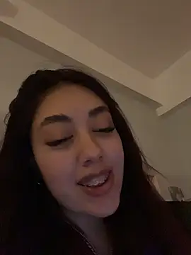 yourdreamgirl11's Live XXX Chat